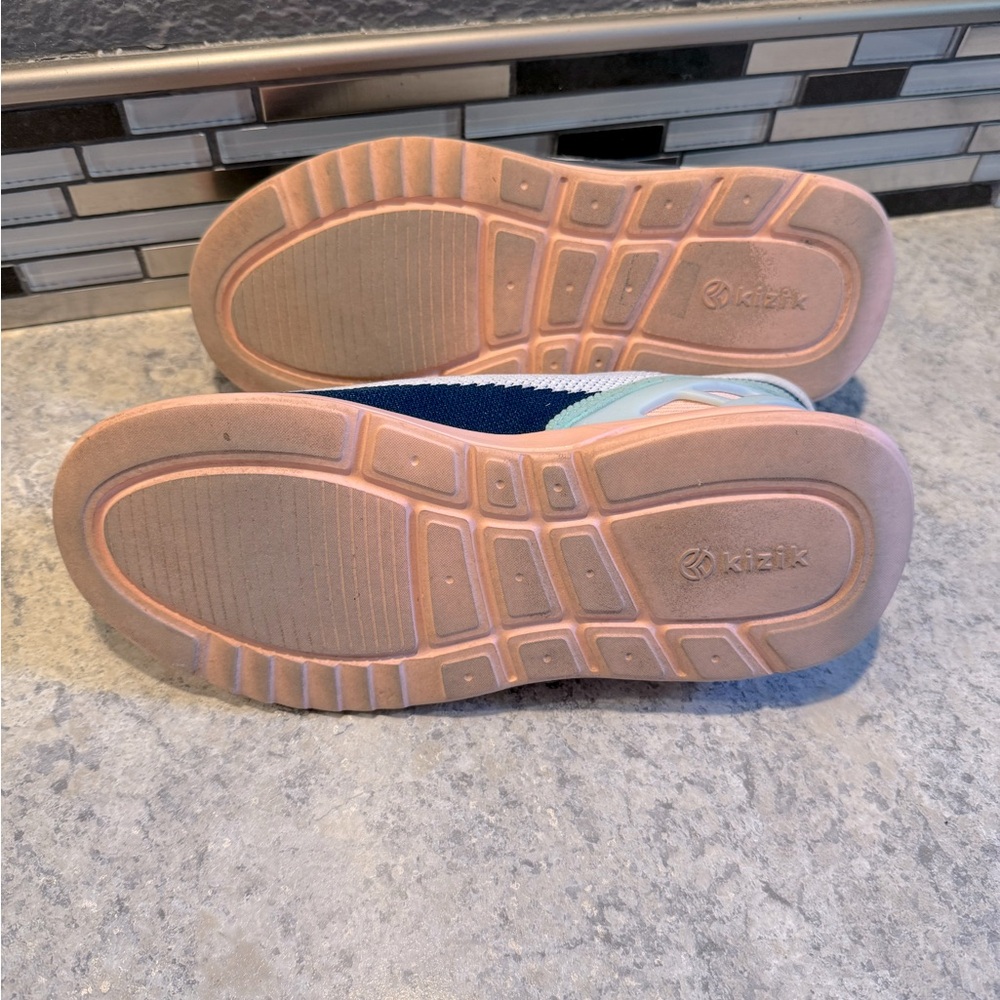 Kizik Women's Athens Bahama Tennis Shoe/Sneakers - Picture 7 of 9